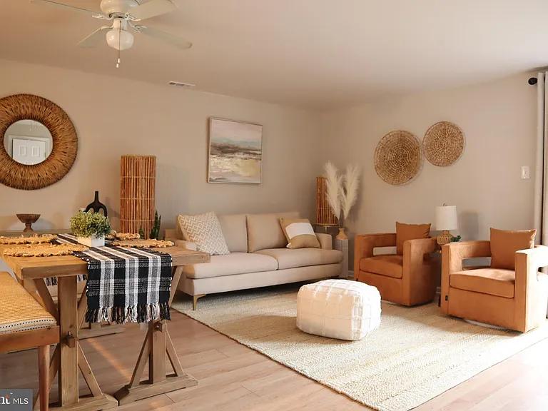 39 Victoria Manor Ct — Photo 3