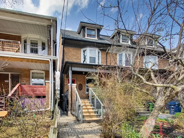 62A Galley Ave, Toronto, ON M6R 1H1