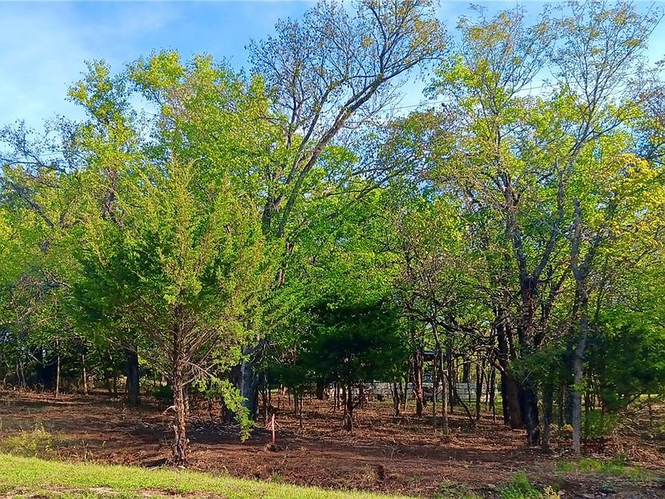 1st image of 1 Locust Ln