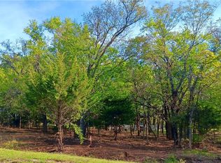 1 Locust Ln, Linn Valley, KS 66040