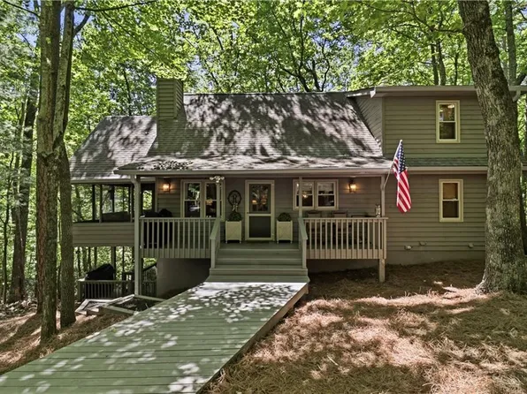 126 Robins Nest, Jasper, GA 30143