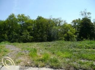 1958 Acorn Gln, Rochester Hills, MI 48306