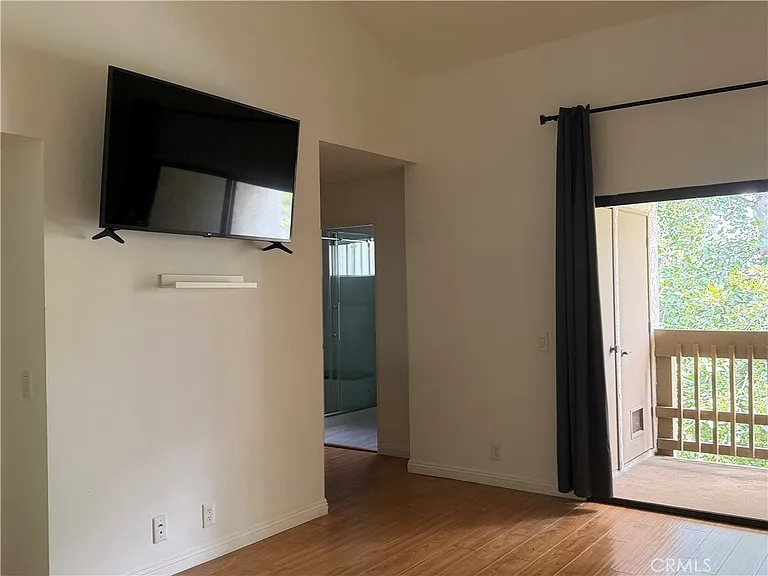 8522 Village Ln — Photo 14