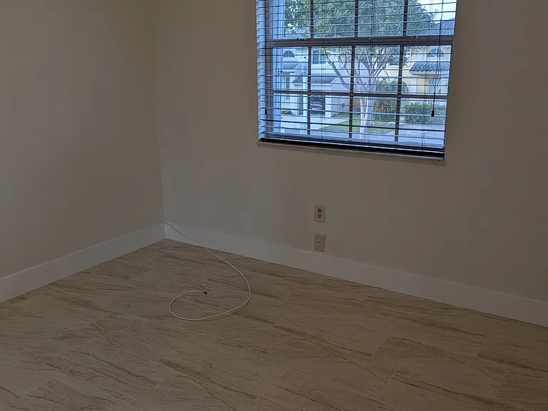 9851 SW 117th Ct — Photo 31