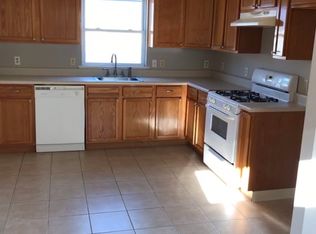 521 Bond St #1, Elizabethport, NJ 07206