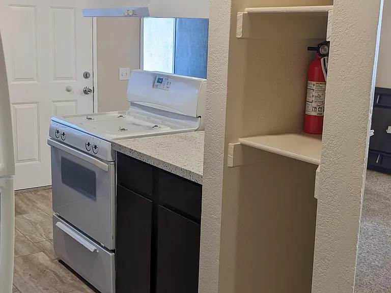 66375 Buena Vista Ave — Photo 27