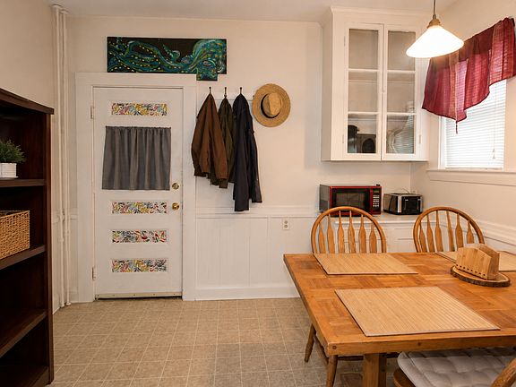 4th image of 33 Acton St APT 1