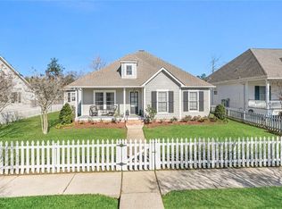 1428 Savannah St, Covington, LA 70433