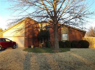 708 Coyote Ct, Yukon, OK 73099