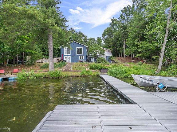 5th image of 2847 Crescent Shores Dr