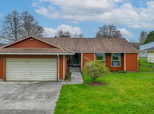 7125 Scarboro Ln N, Ilwaco, WA