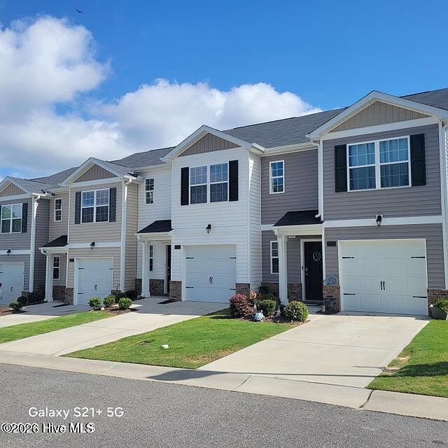 1st image of 2709 Gracie Lane