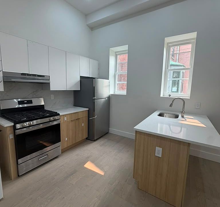 1st image of 51-53 Lincoln Park #1C