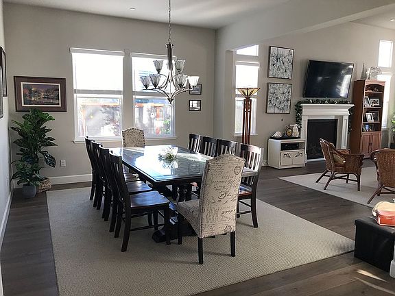 2nd image of 3502 Paseo Mira Vis