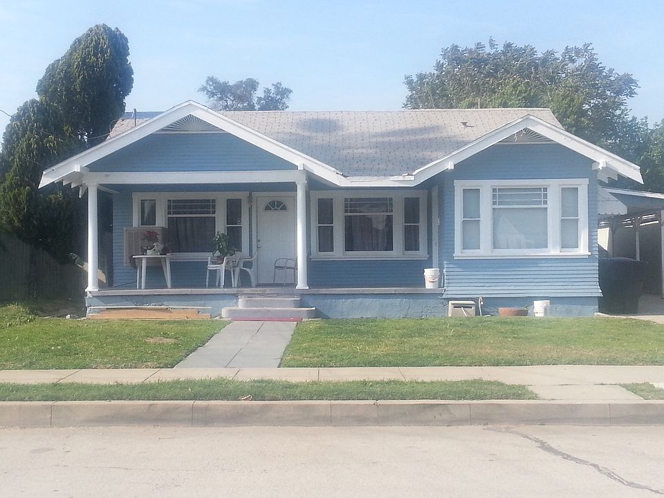 1st image of 224 W 24th St