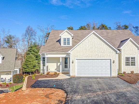 3rd image of 394 Haley Scott Dr #49