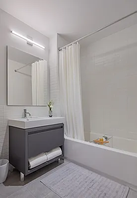 Rented by Two Trees | media 35