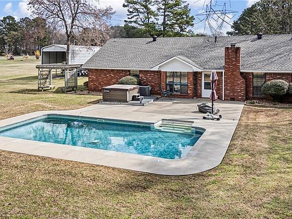 5th image of 511 Wakerobin Rd