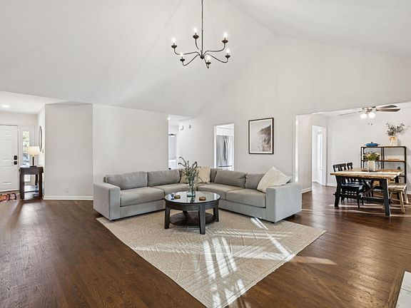 2nd image of 1764 Aaronwood Dr