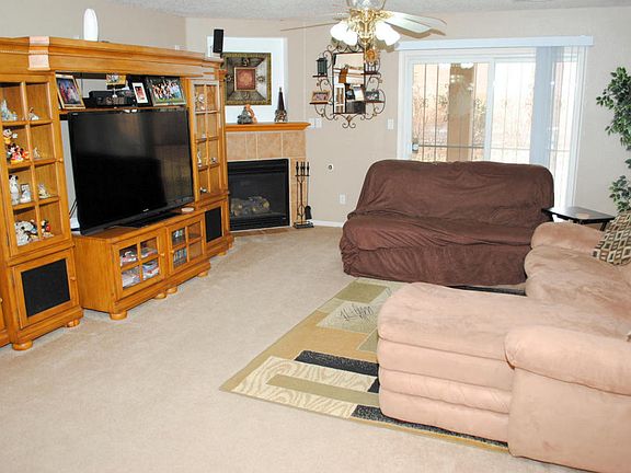 3rd image of 3223 El Caballero Dr SW