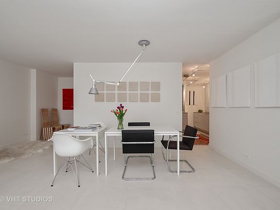 4th image of 2400 N Lakeview Ave APT 1504