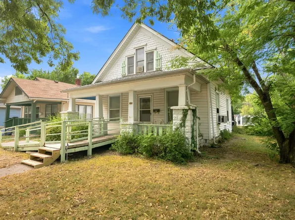 345 N Grove Dr, Wichita, KS 67214
