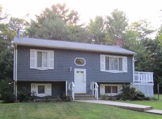 567 Hill Farm Rd, Coventry, RI 02816