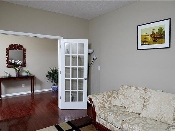5th image of 7734 Eagle Point Cir