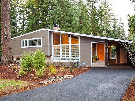 4th image of 1830 152nd Ave SE