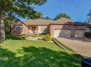 4331 E Misty Woods St, Springfield, MO 65809