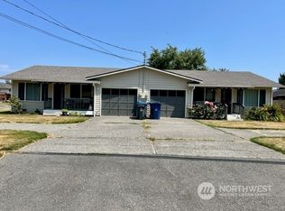 6303 53rd Ave NE #A & B, Marysville, WA