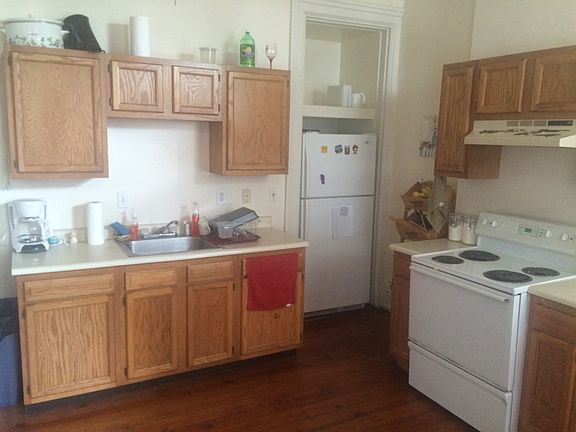 4th image of 2340 Ohio Ave APT 1