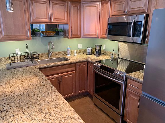 2nd image of 1558 Saint Francis Dr