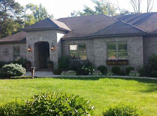 6602 Imperial Woods Rd, Centerville, OH 45459