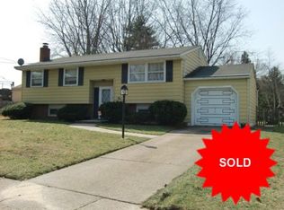 5 Craig Dr, Laurel Springs, NJ 08021