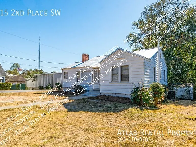 215 2nd Pl SW — Photo 2