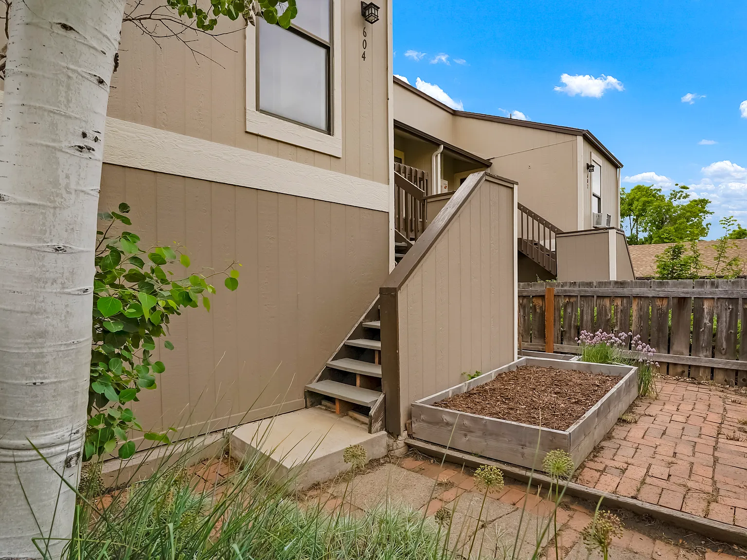 2 bed, 816 sqft, $2,490 — Photo 4