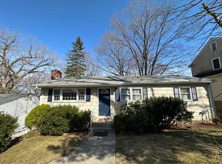 7 Hemlock St #1, West Haven, CT 06516