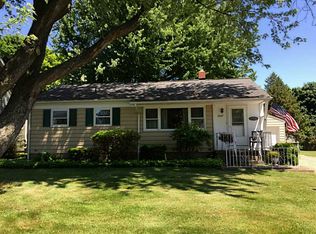 2447 Byrd Dr, North East, PA 16428