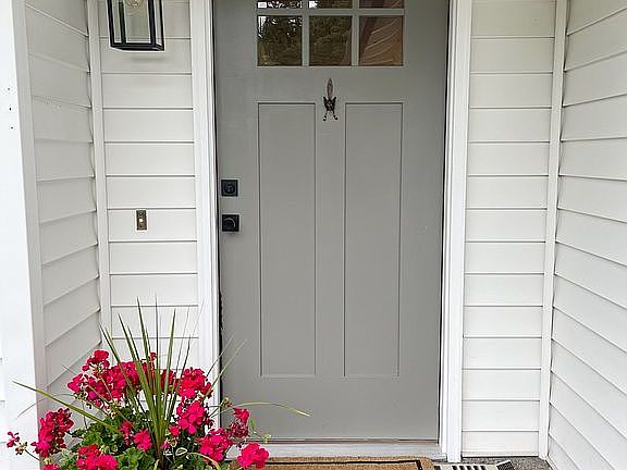 3rd image of 3302 NE 180th Ct