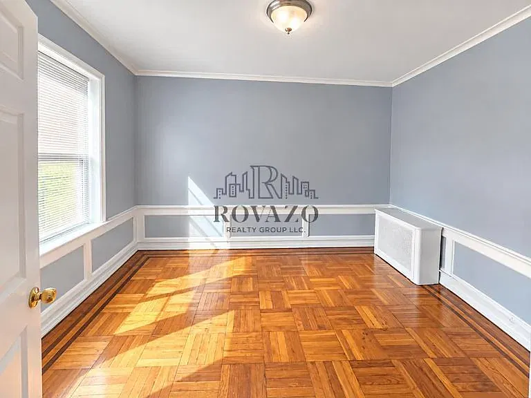 39 Fabyan Pl — Photo 3