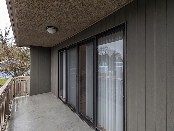2nd image of 2015 NE 89th St Unit 206