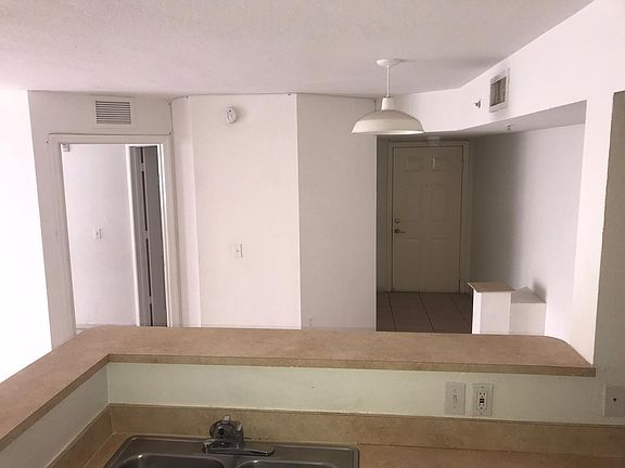 3rd image of 13780 NE 3rd Ct APT 108