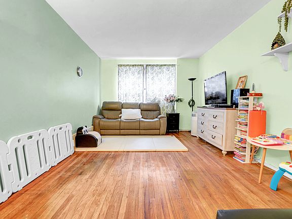 2nd image of 142-15 26th Ave APT 2F