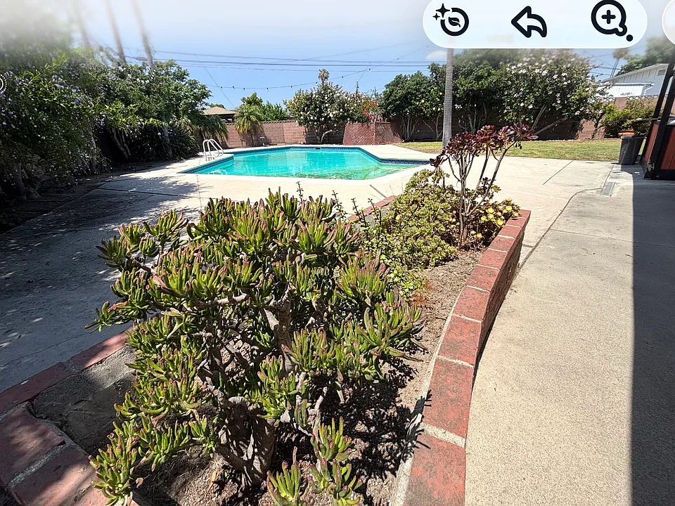 Quail Ct
