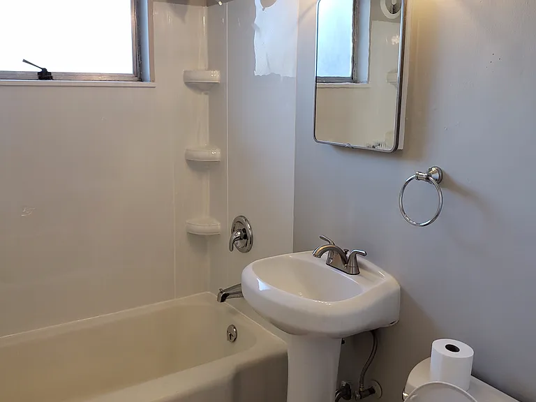 6512 Martin Luther King Jr Way S #C — Photo 7