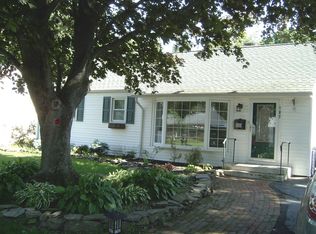 709 4th St, Belvidere, NJ 07823