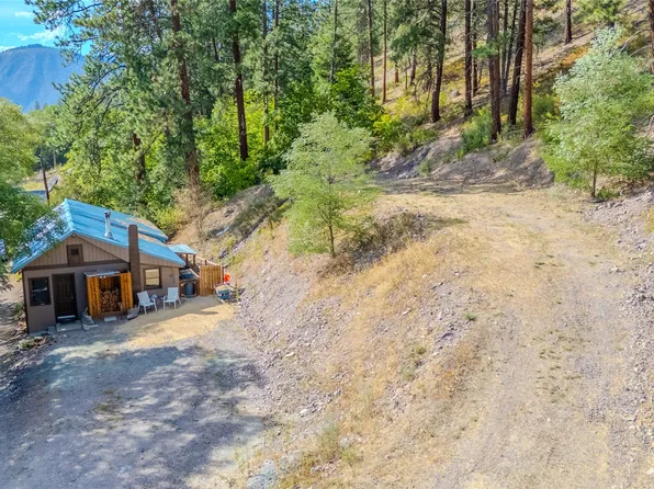107 5th St N, Alberton, MT 59820