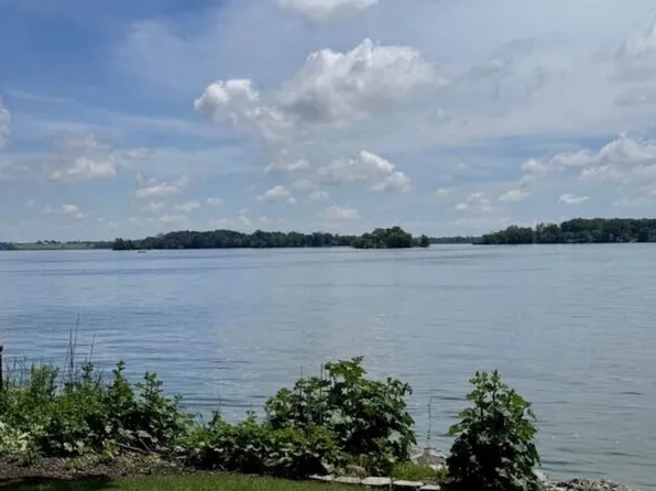 W10605W10607 Blackhawk Trl APT 4, Fox Lake, WI 53933