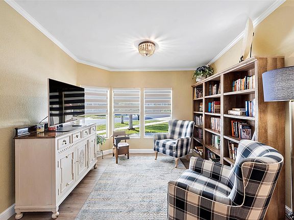 4th image of 6474 NW 37th Avenue